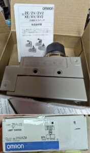 3 x Omron ZE-N-2S Limit Switches