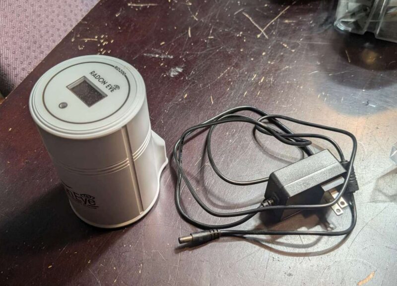 FTLab Continuous Radon Detector, RD200, like new, works.