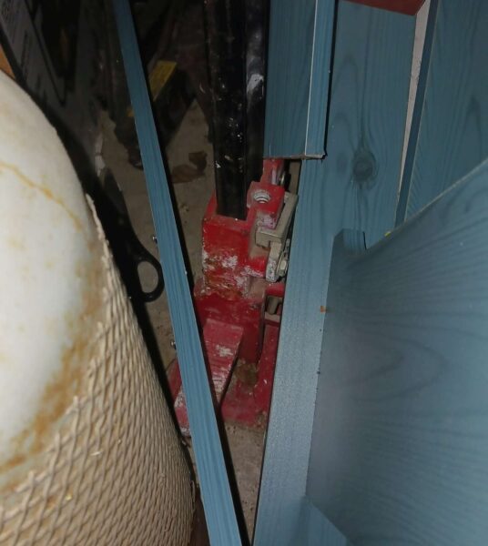 60" Farm Jack, used, working.