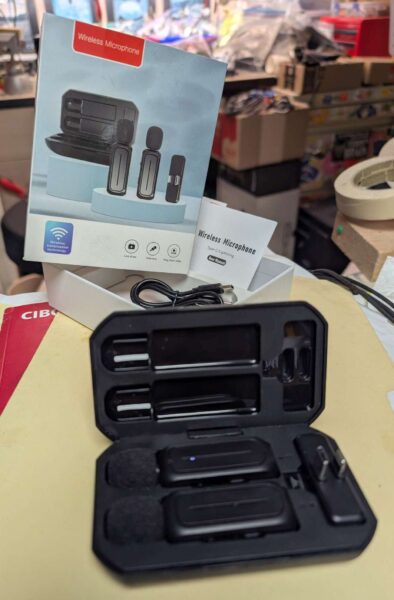 Lavalier Microphones, ECOMXIA WM265, used, working.